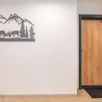 Horcek, Apartmán *