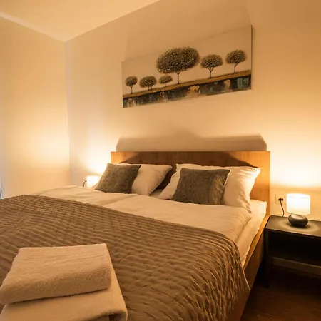 Apartament Horcek, Tierchowa