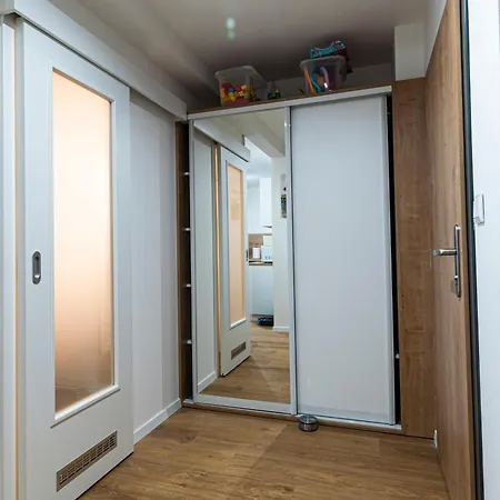 Horček, Apartmán *