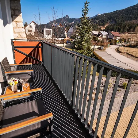 Horcek, Apartamento